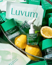 Load image into Gallery viewer, [Luvum]  ✨NEW✨ 러븀 그린 시트러스 비타민C 세럼 플러스 Green citrus vitamin-C serum+(30ml)