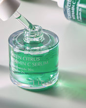 Load image into Gallery viewer, [Luvum]  ✨NEW✨ 러븀 그린 시트러스 비타민C 세럼 플러스 Green citrus vitamin-C serum+(30ml)