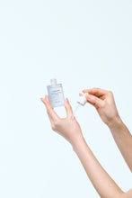Load image into Gallery viewer, [Luvum]  ✨NEW✨ 러븀 대나무 히알루론산 수분 세럼 Bamboo hyaluronic moisture serum(50ml)